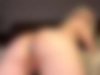 Live cam show with Maria - Moaning on Camsoda
