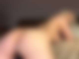Live cam show with Maria - Tittyfuck on UwU Esports