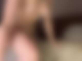 Live cam show with Maria - Blue Eyes on Camsoda
