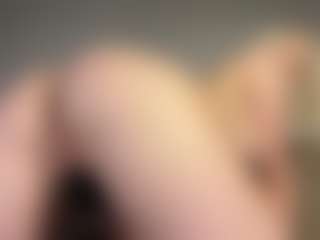 Live cam show with Maria - Public Big Tits on TastyBlacksLive