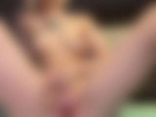 Live cam show with Maria - Nipple Piercings on madthumbs