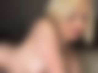 Live cam show with Maria - Tittyfuck on Camsoda