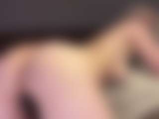 Live cam show with Maria - Blonde Hair on CamSodaAdn
