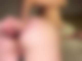 Live cam show with Maria - College on Milfs Live