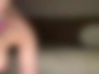 Live cam show with Maria - Nipple Piercings on Soda Cam