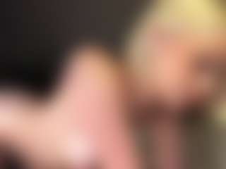 Live cam show with Maria - Blonde Hair on Camsoda