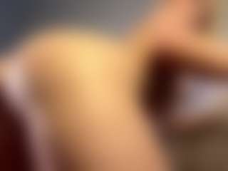 Live cam show with Maria - Moaning on Soda Cam