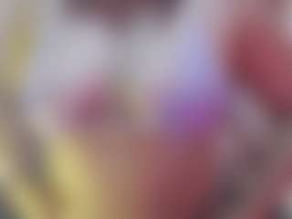 Live cam show with giselslut - Tease on TottyGirls