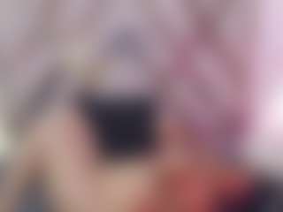 Live cam show with giselslut - White on Milfs Live | colombia
