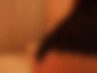 Live cam show with LiaGotti - Glasses on makecum.org