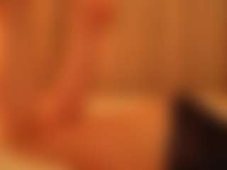 Live cam show with LiaGotti - Glasses on googirlz