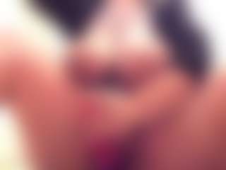 Live cam show with SquirtKimm - MILF on studioflirtlive.com