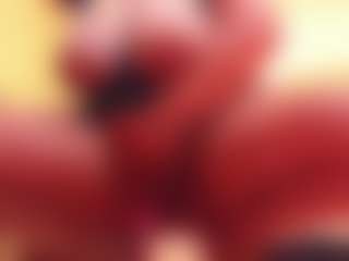 Live cam show with SquirtKimm - Oil on Camiplay Live