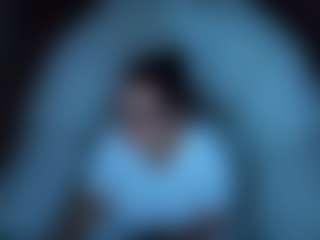 Live cam show with SquirtKimm - Glasses on Pornisteam.com
