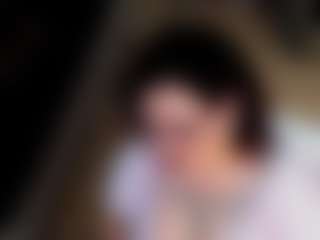 Live cam show with SquirtKimm - Glasses on SinfulBabes