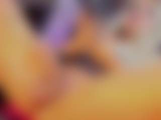 Elody69's Live Sex Cam Show