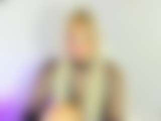 Elody69's Live Sex Cam Show