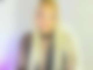Elody69's Live Sex Cam Show