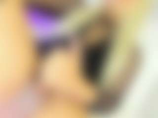 Live cam show with Elody69 - Anal Toys on intimatelivegirls.com