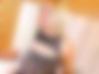 Live cam show with Elody69 - Gape on Camsoda