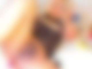 Live cam show with Elody69 - Smoking on Camsoda