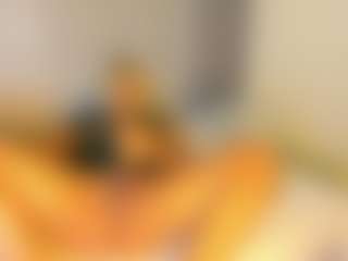 Elody69's Live Sex Cam Show