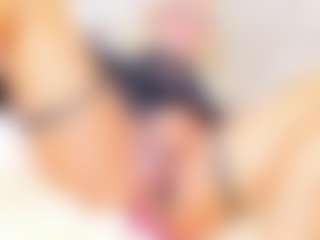 Elody69's Live Sex Cam Show