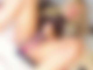 Elody69's Live Sex Cam Show