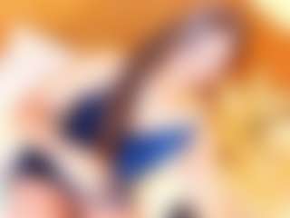 Live cam show with Elody69 - Big Cock on Camsoda