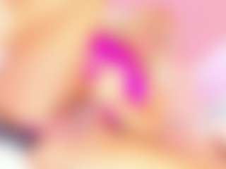 Live cam show with Elody69 - Flat Chested on xxxlivecams.org
