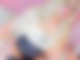 Live cam show with Elody69 - Tease on StripNow