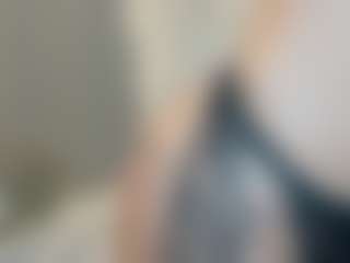EvelinEve's Live Sex Cam Show