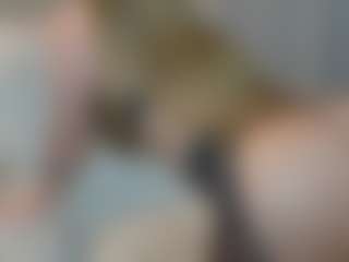 Live cam show with EvelinEve - Blonde Hair on hotwifechat.live