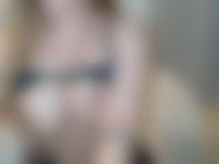 Live cam show with EvelinEve - Blonde Hair on Sweet Sext