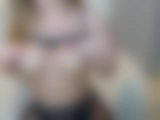 Live cam show with EvelinEve - Petite on MyBangCams | united states