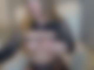 Live cam show with EvelinEve - Big Tits on livesuperchat.net
