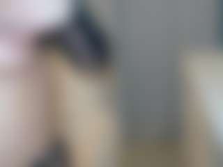 Live cam show with EvelinEve - Big Ass on CamwithHer