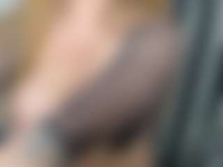 EvelinEve's Live Sex Cam Show