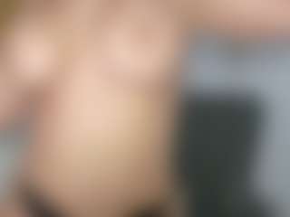 Live cam show with EvelinEve - Skinny on anonymated.com