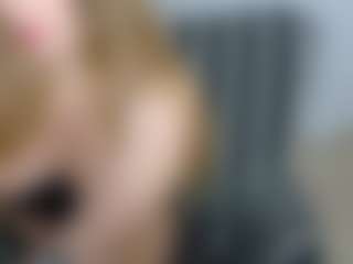 EvelinEve's Live Sex Cam Show