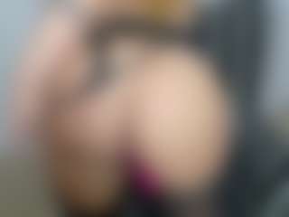 EvelinEve's Live Sex Cam Show