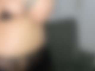 EvelinEve's Live Sex Cam Show