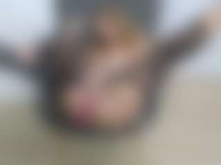 EvelinEve's Live Sex Cam Show