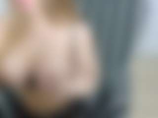 EvelinEve's Live Sex Cam Show