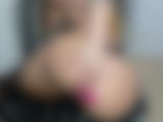 EvelinEve's Live Sex Cam Show