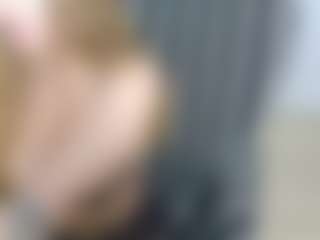 EvelinEve's Live Sex Cam Show
