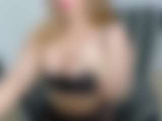 EvelinEve's Live Sex Cam Show