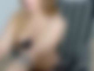 EvelinEve's Live Sex Cam Show