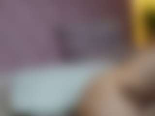 Live cam show with MaiaMini - Tittyfuck on Free Soda