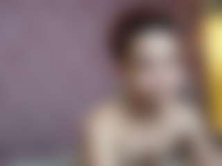 MaiaMini's Live Sex Cam Show
